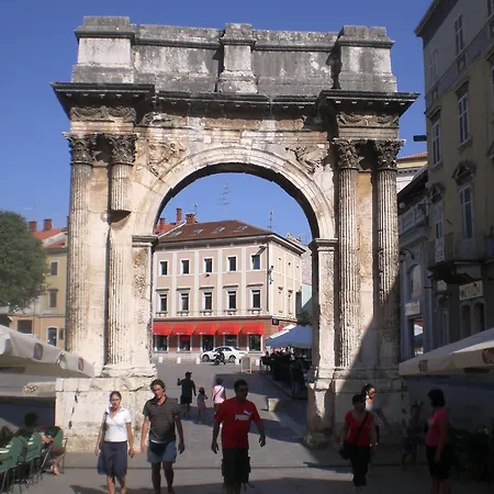 Apartman Mevusa Apartment Pula