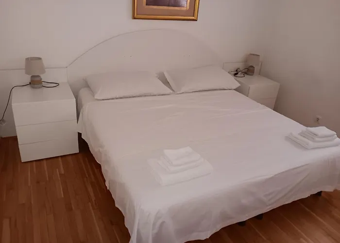 Apartman Mevusa Апартаменты Пула